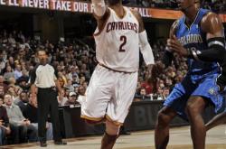 华体会官方入口-魔术惊险击败骑士，主场保持不败