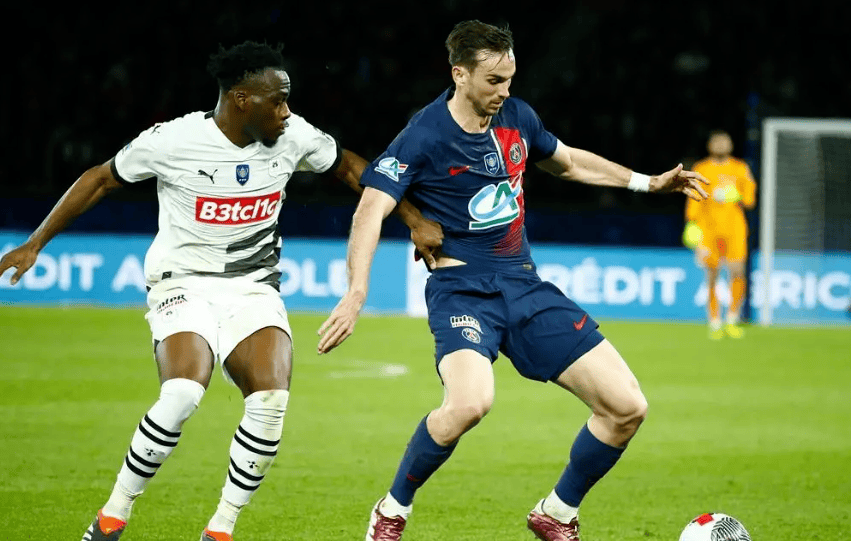 雷恩球员表现出色,为球队加分 雷恩球员表现出色,为球队加分