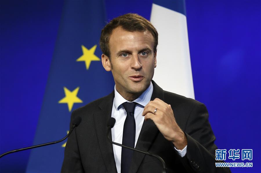 法国总统宣布新的经济刺激政策