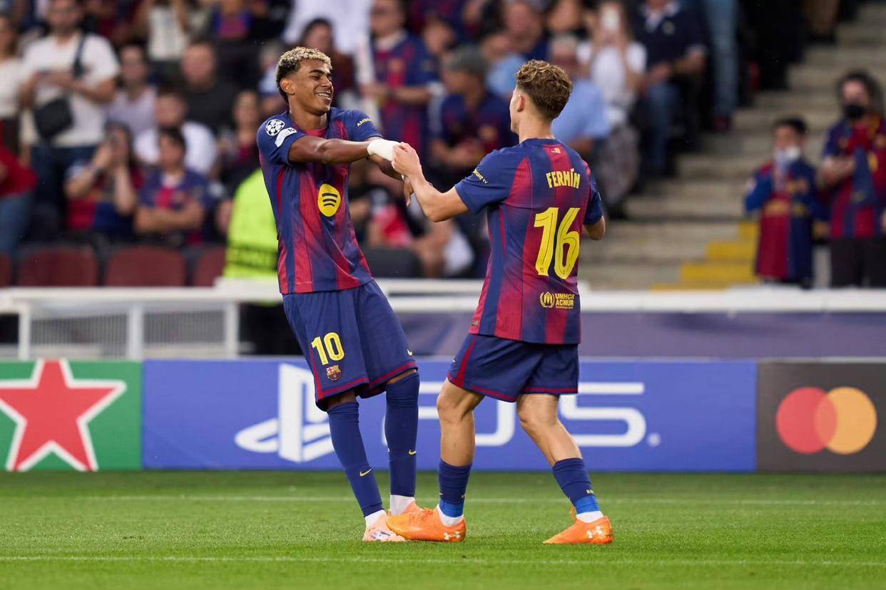 巴塞罗那大胜，晋级欧冠八强！